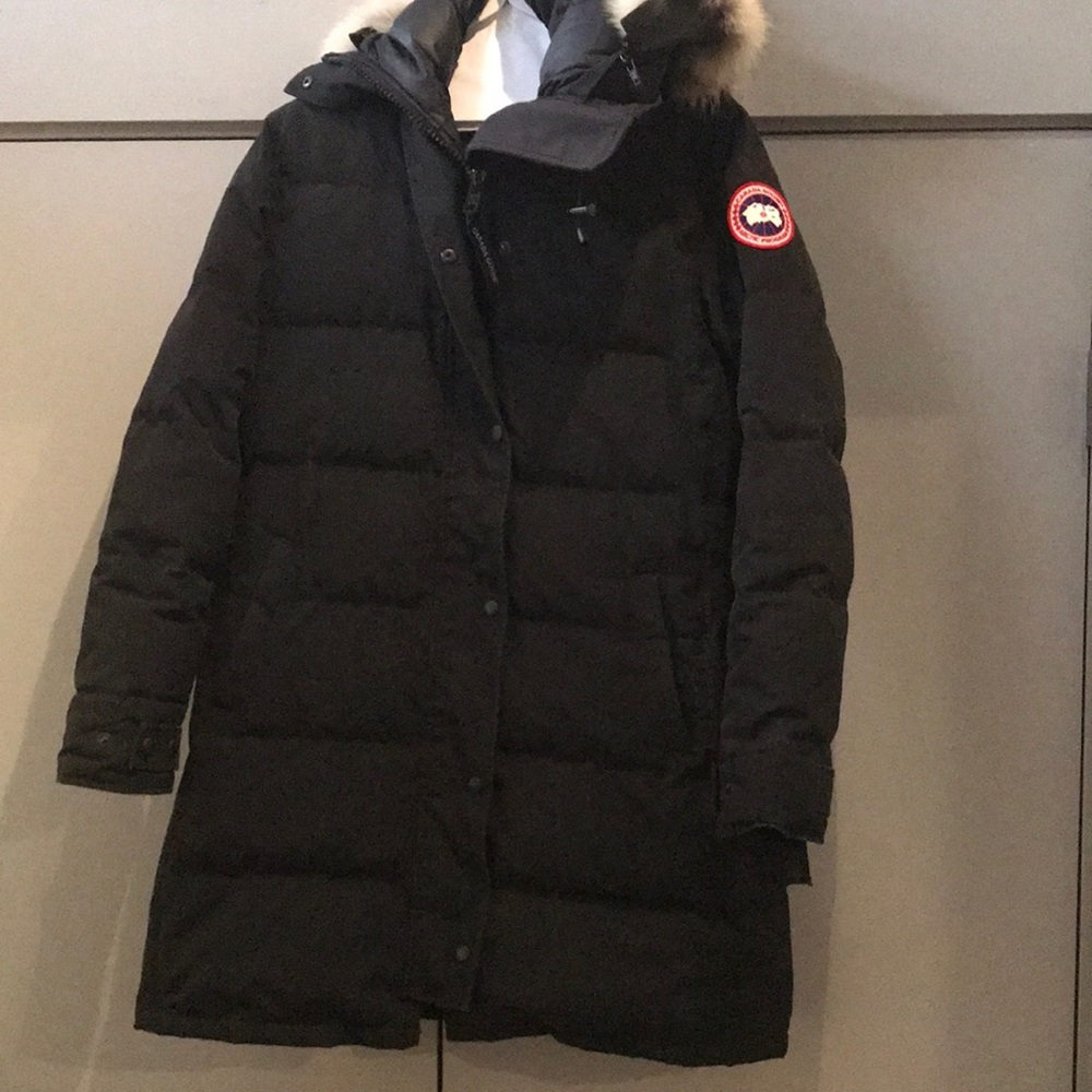 Shelburne Canada goose women’s jacket size L